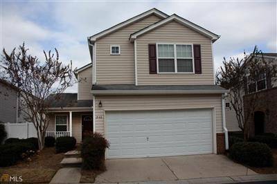 New 2 Beds 2.5 Baths Single Family Listing in Woodstock!