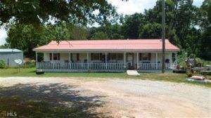 8831471-300x168 image for New Listing in HOSCHTON!